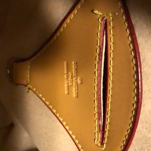 Louis Vuitton purse $ 150 O.B.O